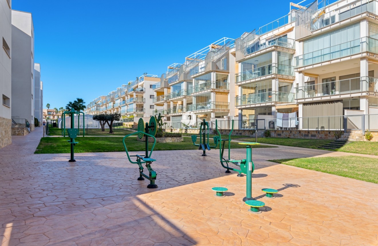Segunda mano - Apartamento / piso -
Orihuela Costa - Costa Blanca