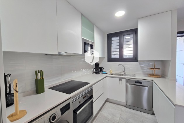 Segunda mano - Apartamento / piso -
Orihuela Costa - Costa Blanca