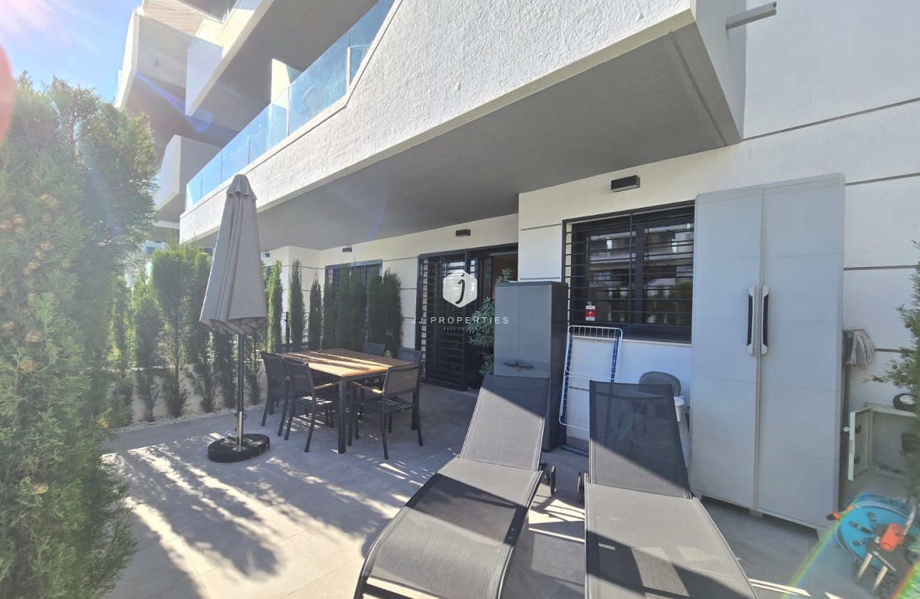 Segunda mano - Apartamento / piso -
Orihuela Costa - Costa Blanca