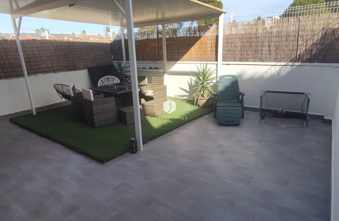 D'occasion - Chalet -
Guardamar del Segura - Costa Blanca