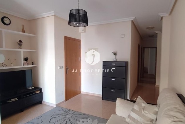 Segunda mano - Apartamento / piso -
Torrevieja - CENTRO CASCO URBANO