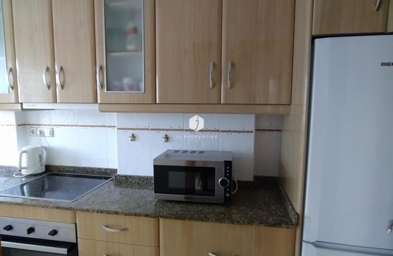 Segunda mano - Apartamento / piso -
Torrevieja - CENTRO CASCO URBANO