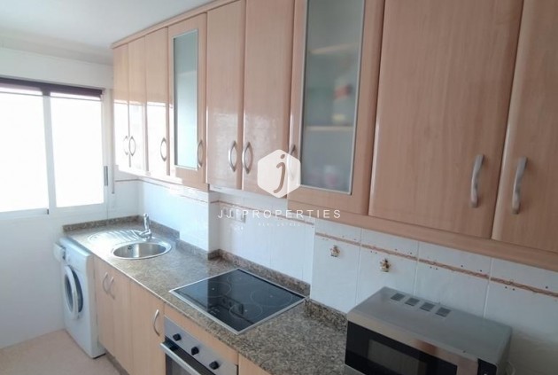 Segunda mano - Apartamento / piso -
Torrevieja - CENTRO CASCO URBANO