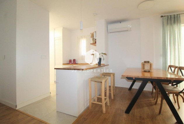 D'occasion - Appartement -
Torrevieja - Costa Blanca