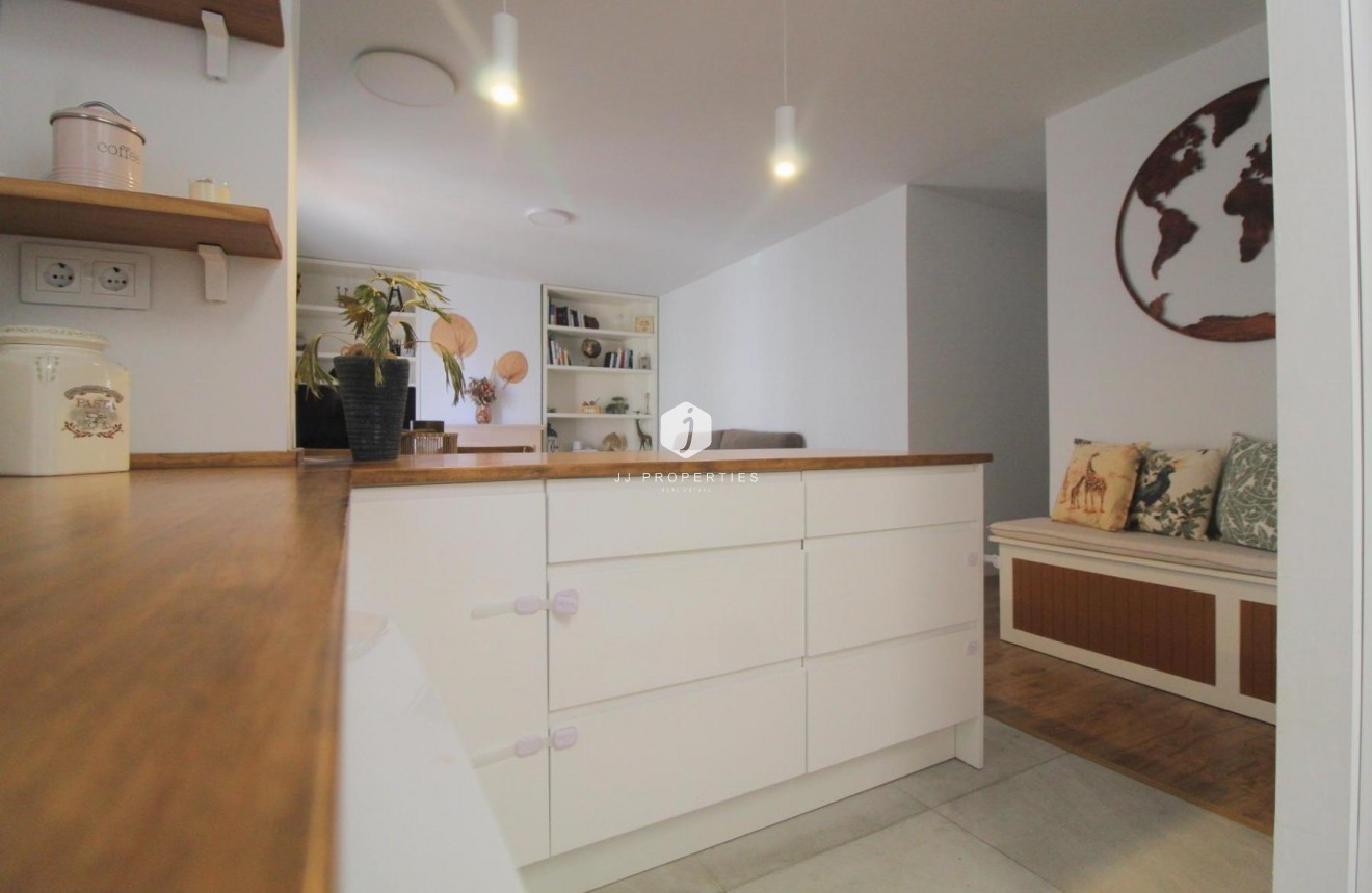 D'occasion - Appartement -
Torrevieja - Costa Blanca