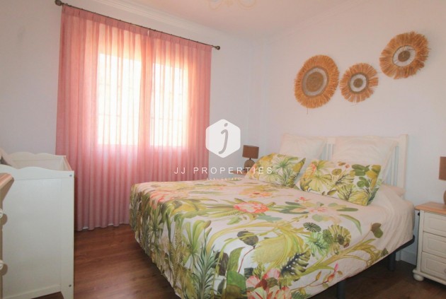 D'occasion - Appartement -
Torrevieja - Costa Blanca