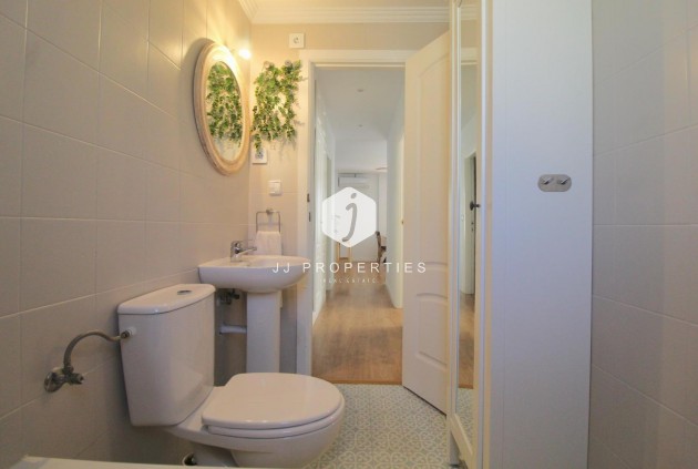 D'occasion - Appartement -
Torrevieja - Costa Blanca