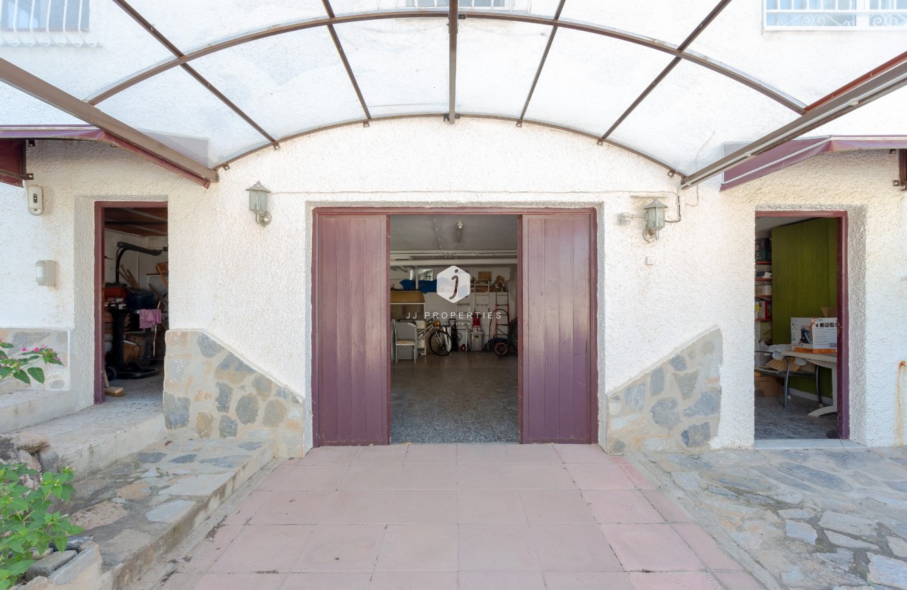 Segunda mano - Villa -
Torrevieja - Costa Blanca