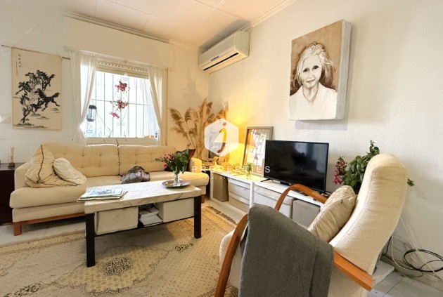 Tweedehands - Bungalow -
Torrevieja - Costa Blanca