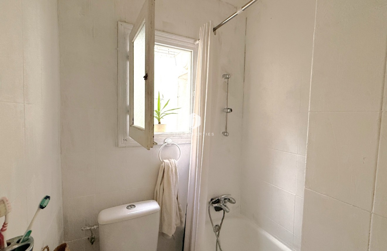 Segunda mano - Bungalow -
Torrevieja - Costa Blanca