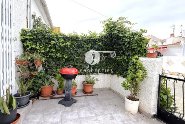 Segunda mano - Bungalow -
Torrevieja - Costa Blanca