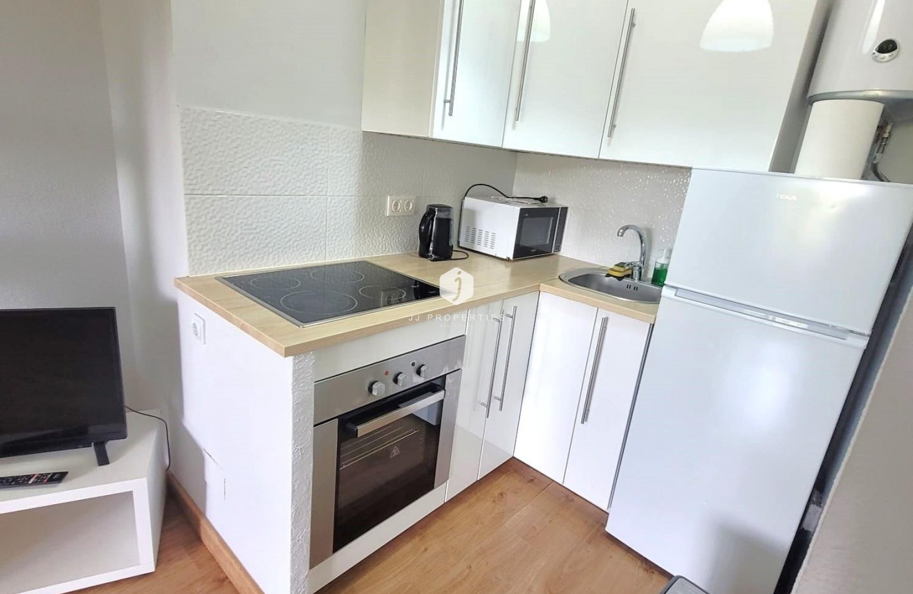 D'occasion - Appartement -
Torrevieja - Acequion