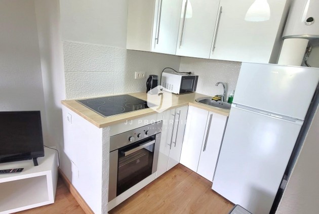 D'occasion - Appartement -
Torrevieja - Acequion