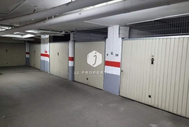 D'occasion - Appartement -
Torrevieja - Acequion