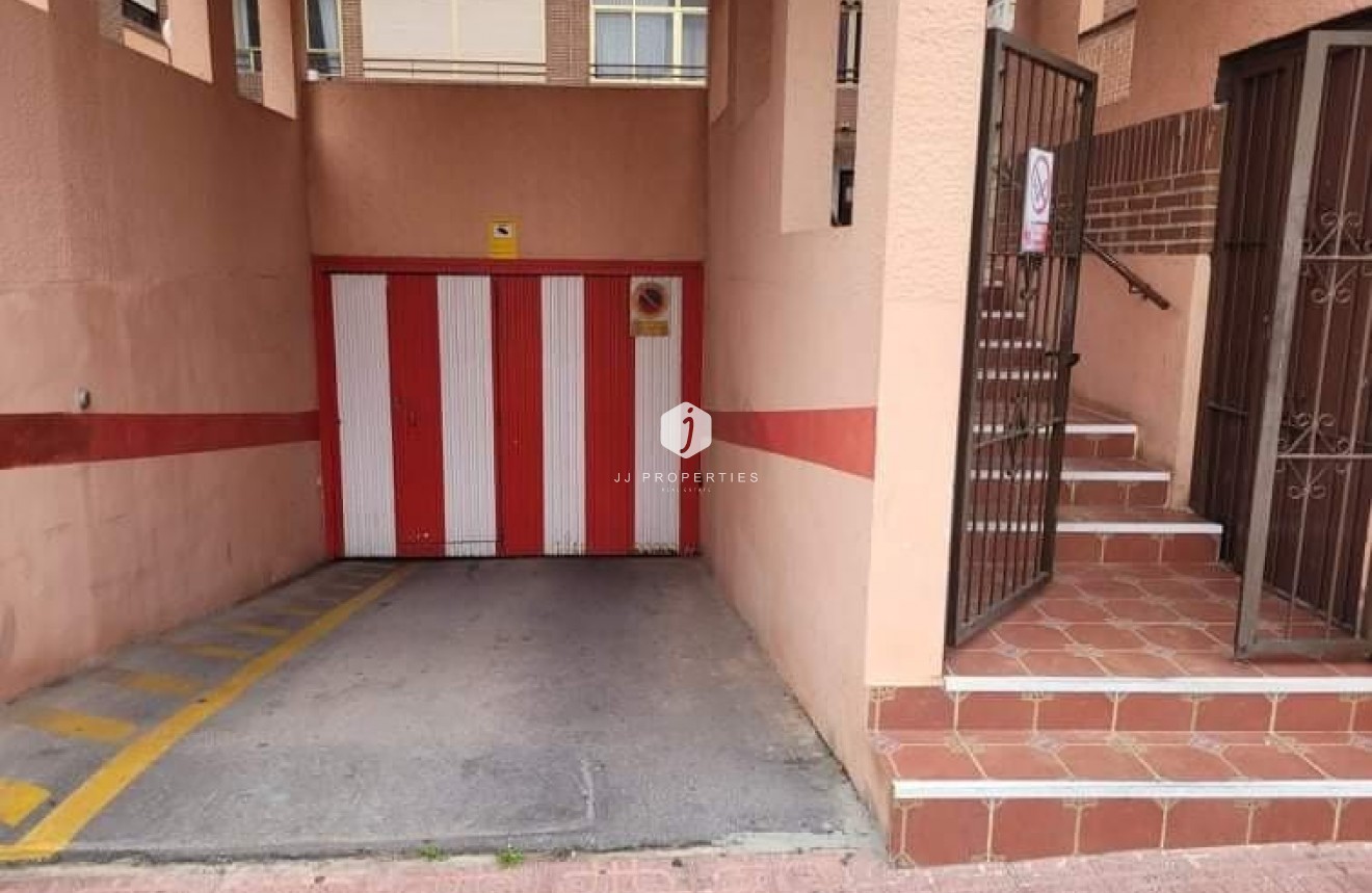 D'occasion - Appartement -
Torrevieja - Acequion