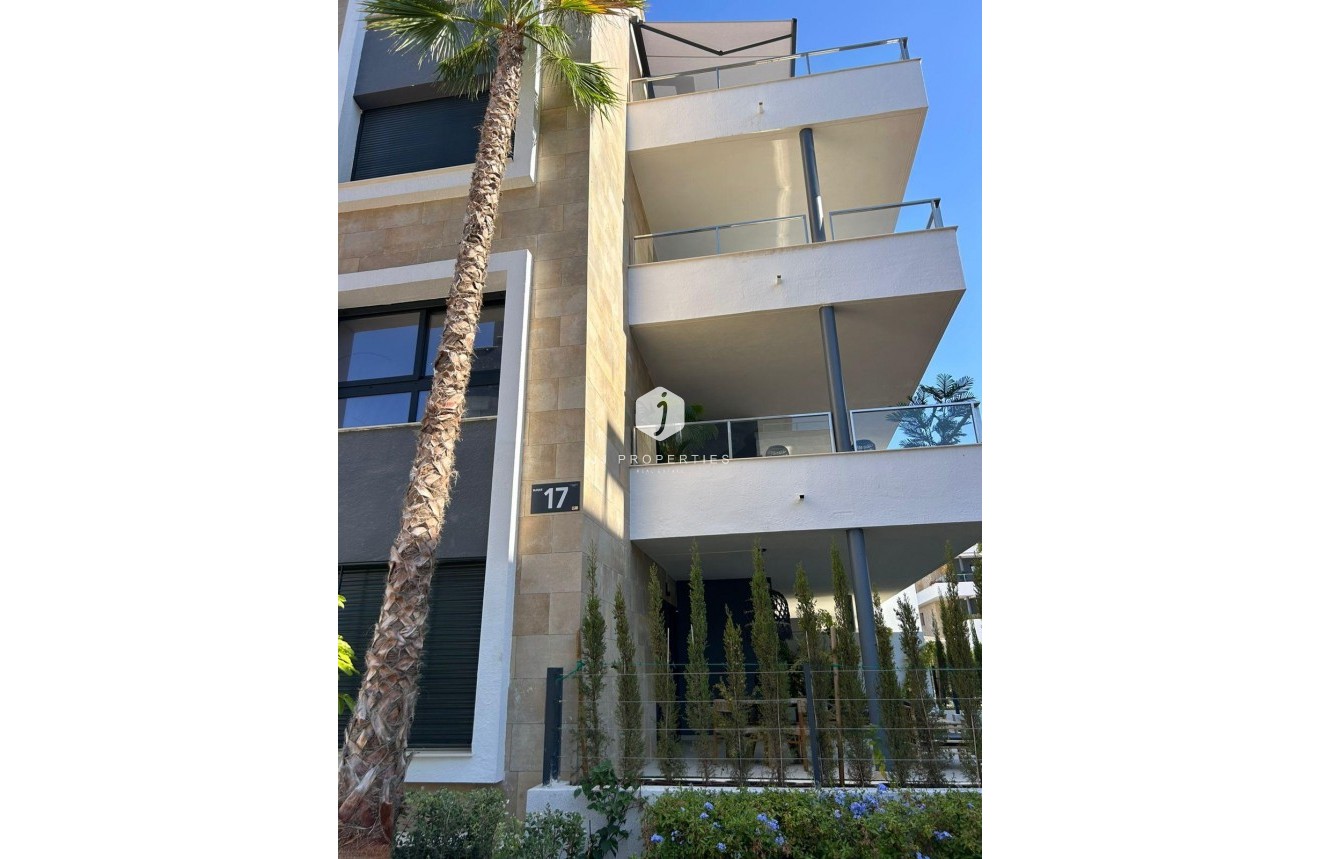 Segunda mano - Ático -
Orihuela Costa - Playa Flamenca