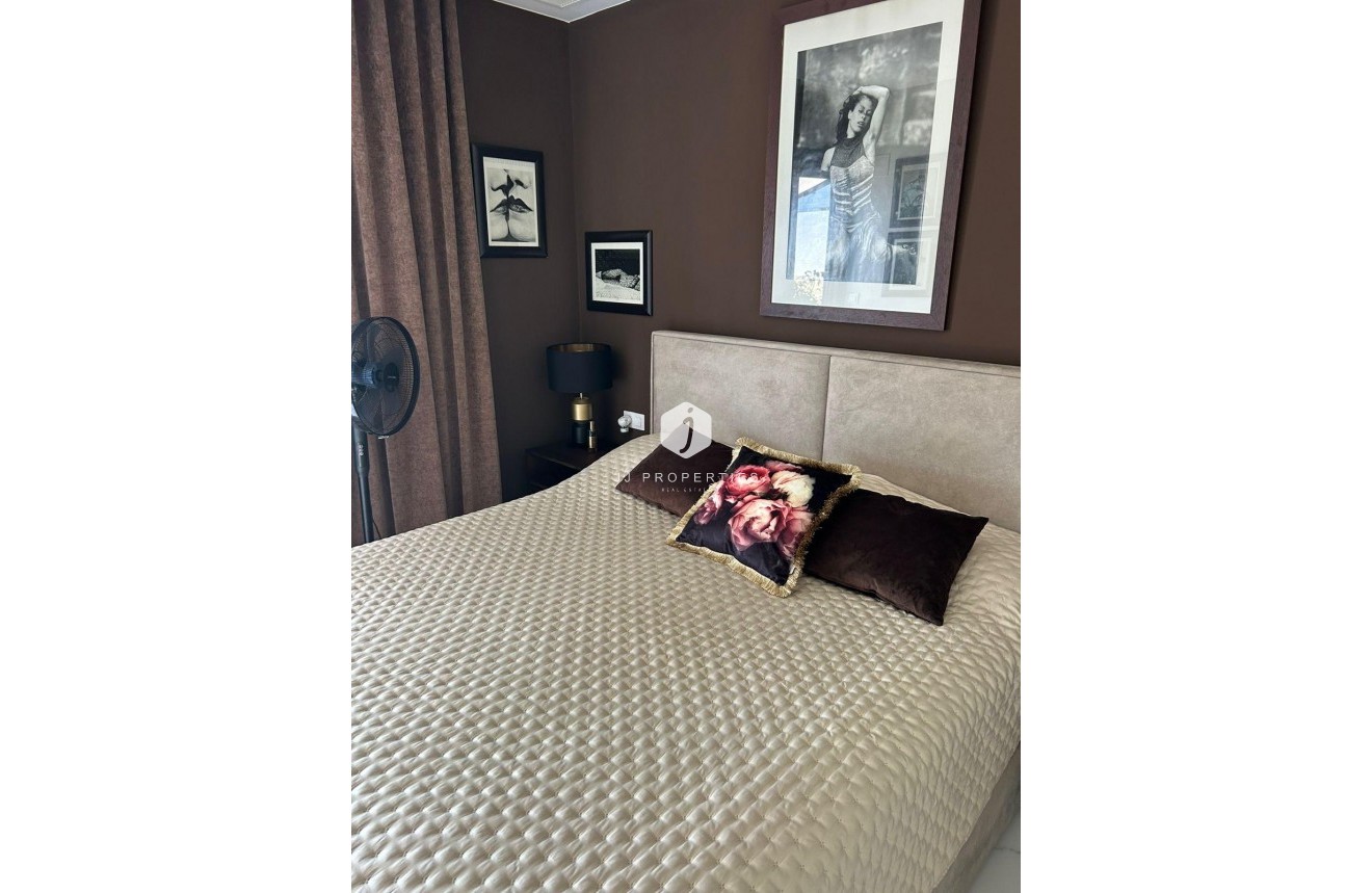 Segunda mano - Ático -
Orihuela Costa - Playa Flamenca