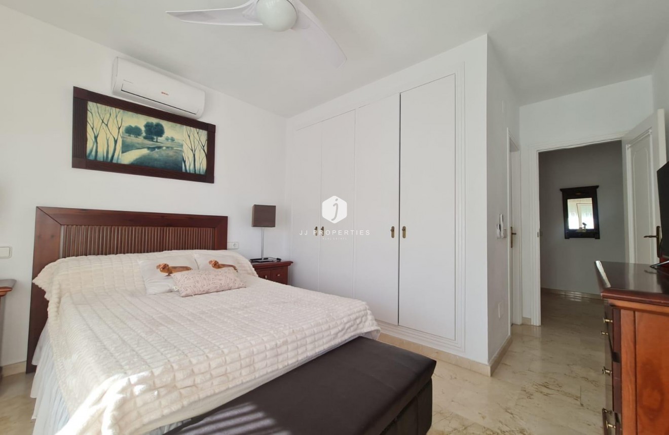 Tweedehands - Villa -
Orihuela Costa - Lomas De Campoamor-las Ramblas