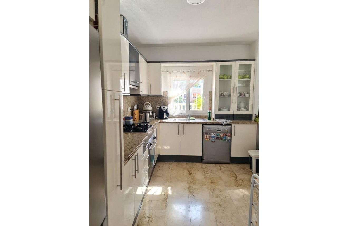 Tweedehands - Villa -
Orihuela Costa - Lomas De Campoamor-las Ramblas