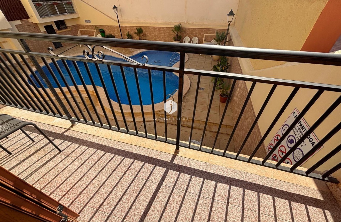 Tweedehands - Appartement / flat -
Torrevieja - Los Frutales
