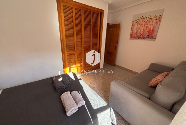 Tweedehands - Appartement / flat -
Torrevieja - Los Frutales