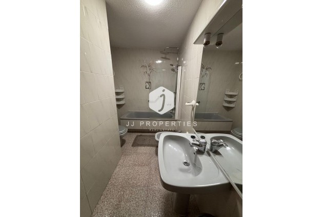 Tweedehands - Appartement / flat -
Torrevieja - Los Frutales