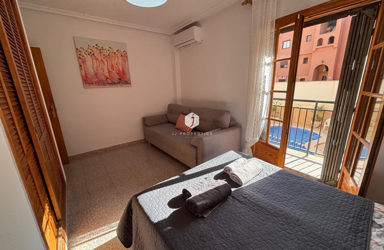 Tweedehands - Appartement / flat -
Torrevieja - Los Frutales