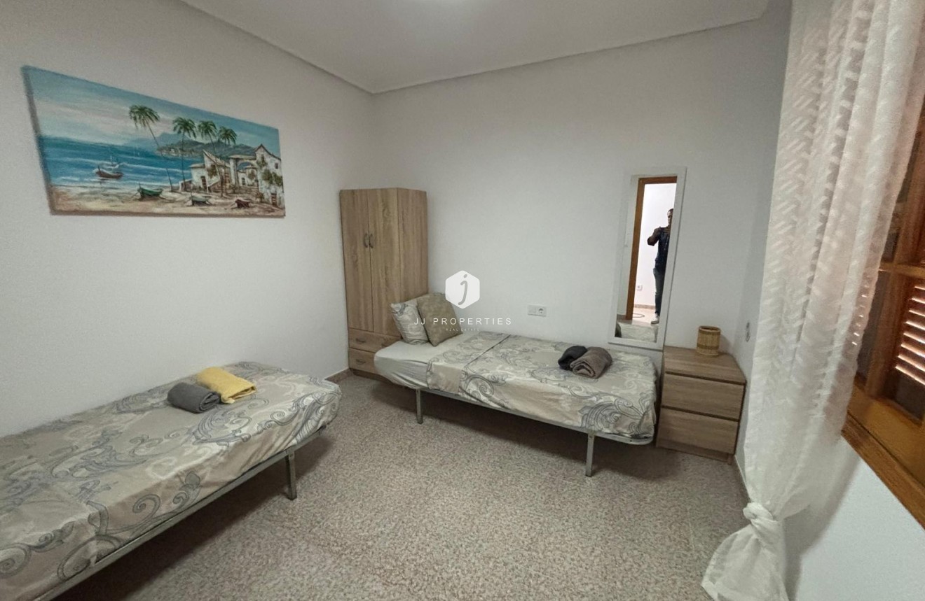 Tweedehands - Appartement / flat -
Torrevieja - Los Frutales