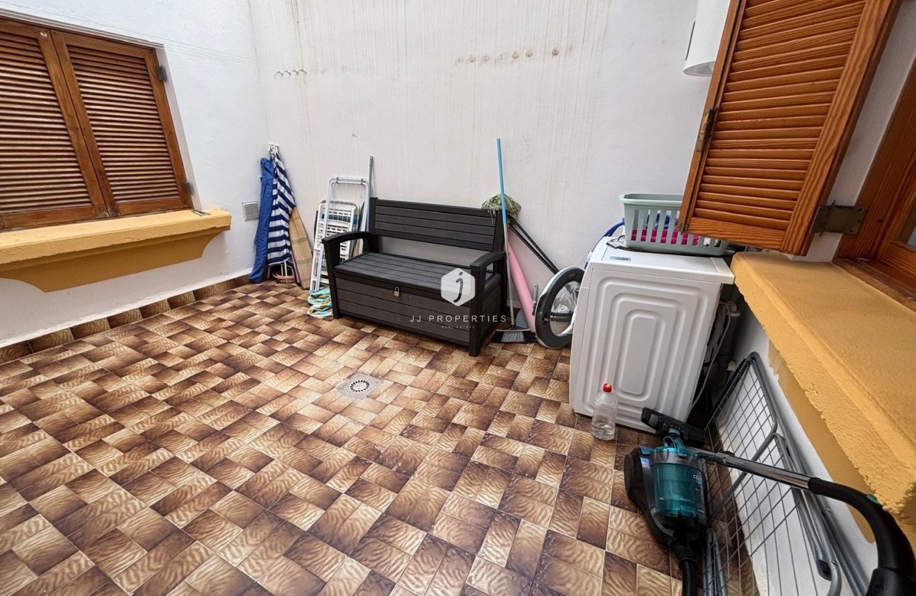 Tweedehands - Appartement / flat -
Torrevieja - Los Frutales