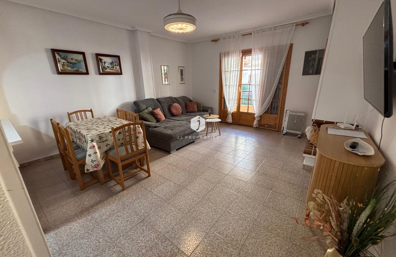 Tweedehands - Appartement / flat -
Torrevieja - Los Frutales