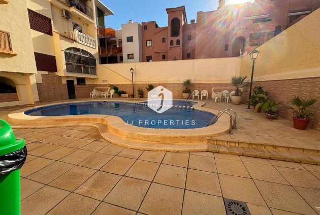 Tweedehands - Appartement / flat -
Torrevieja - Los Frutales