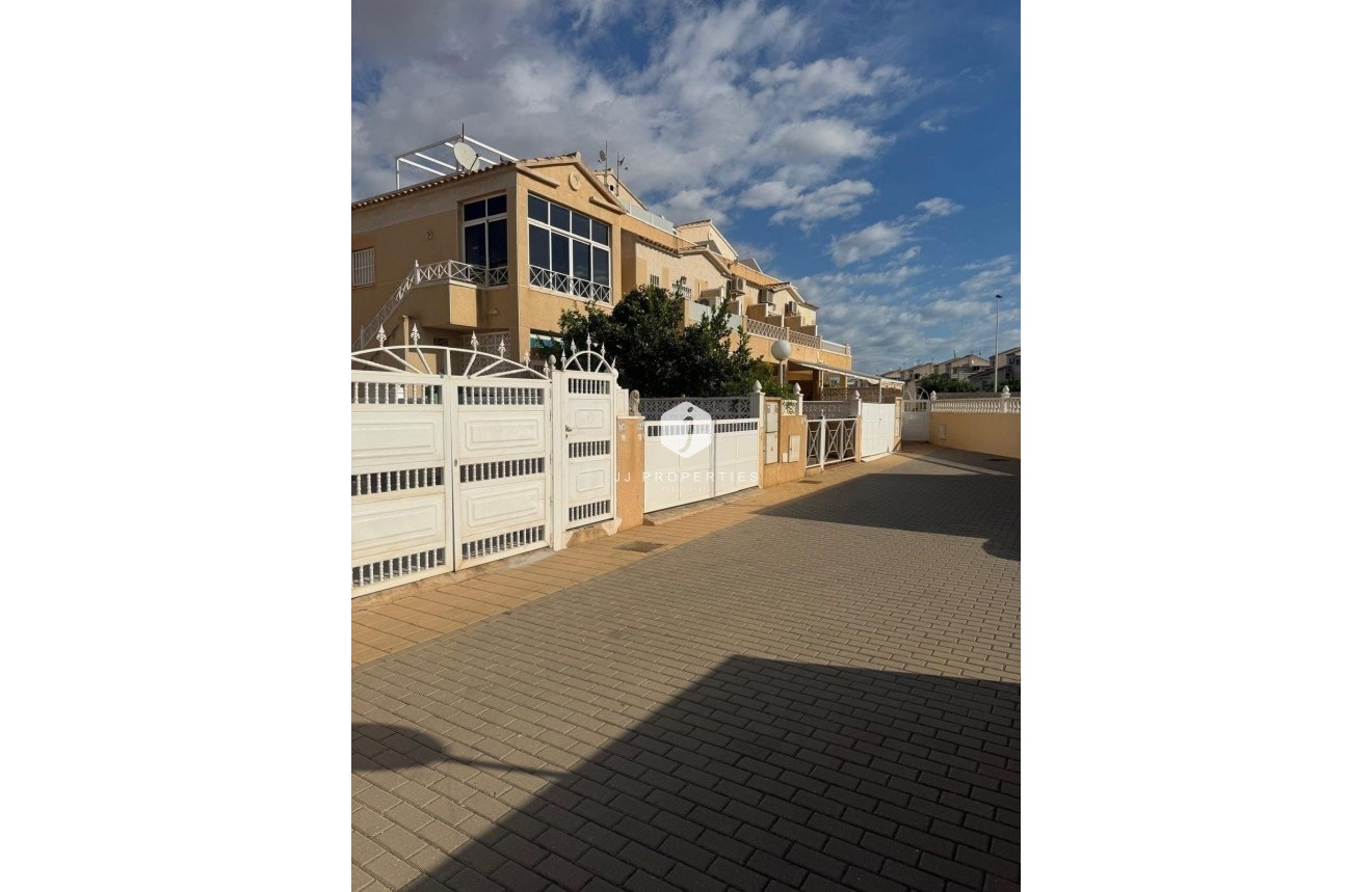 Segunda mano - Duplex -
Torrevieja - Torreblanca