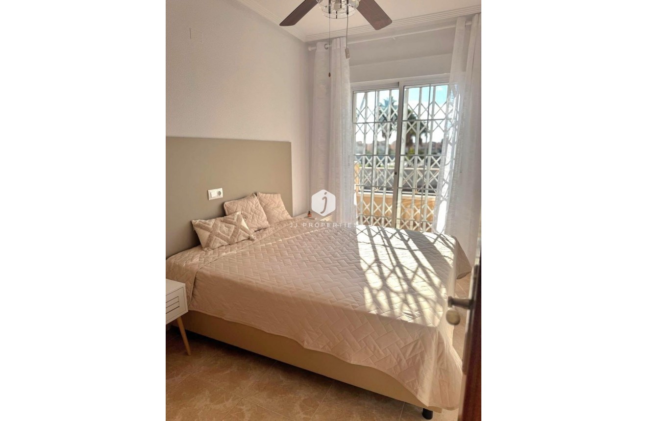 Segunda mano - Duplex -
Torrevieja - Torreblanca