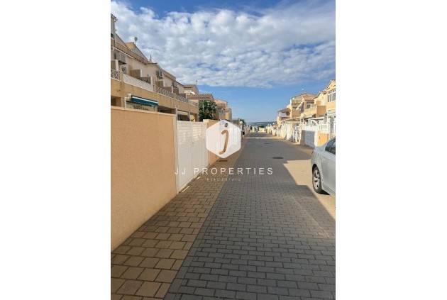 Segunda mano - Duplex -
Torrevieja - Torreblanca