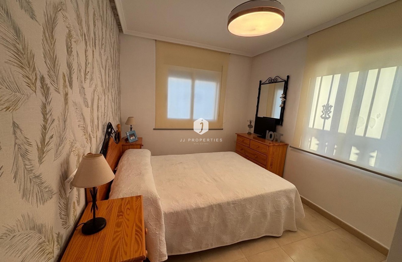 Tweedehands - Chalet -
Torrevieja - Carrefour