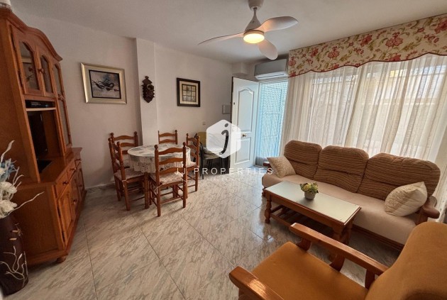 Tweedehands - Chalet -
Torrevieja - Carrefour