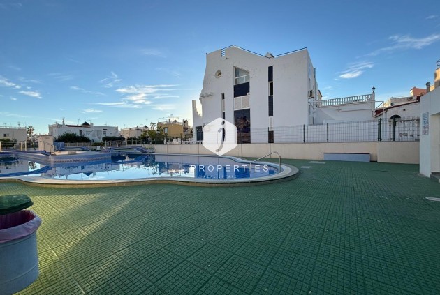 Tweedehands - Chalet -
Torrevieja - Carrefour