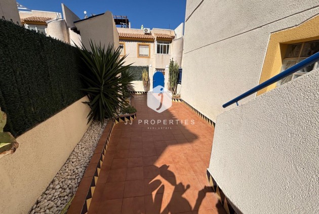 Tweedehands - Bungalow -
Torrevieja