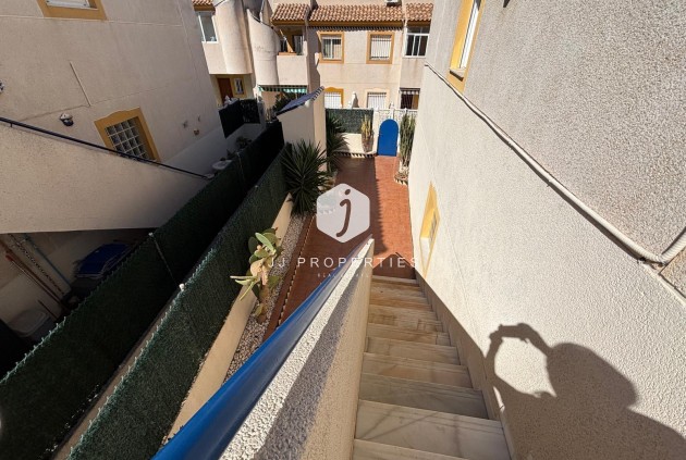 Tweedehands - Bungalow -
Torrevieja