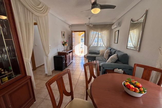 Tweedehands - Bungalow -
Torrevieja