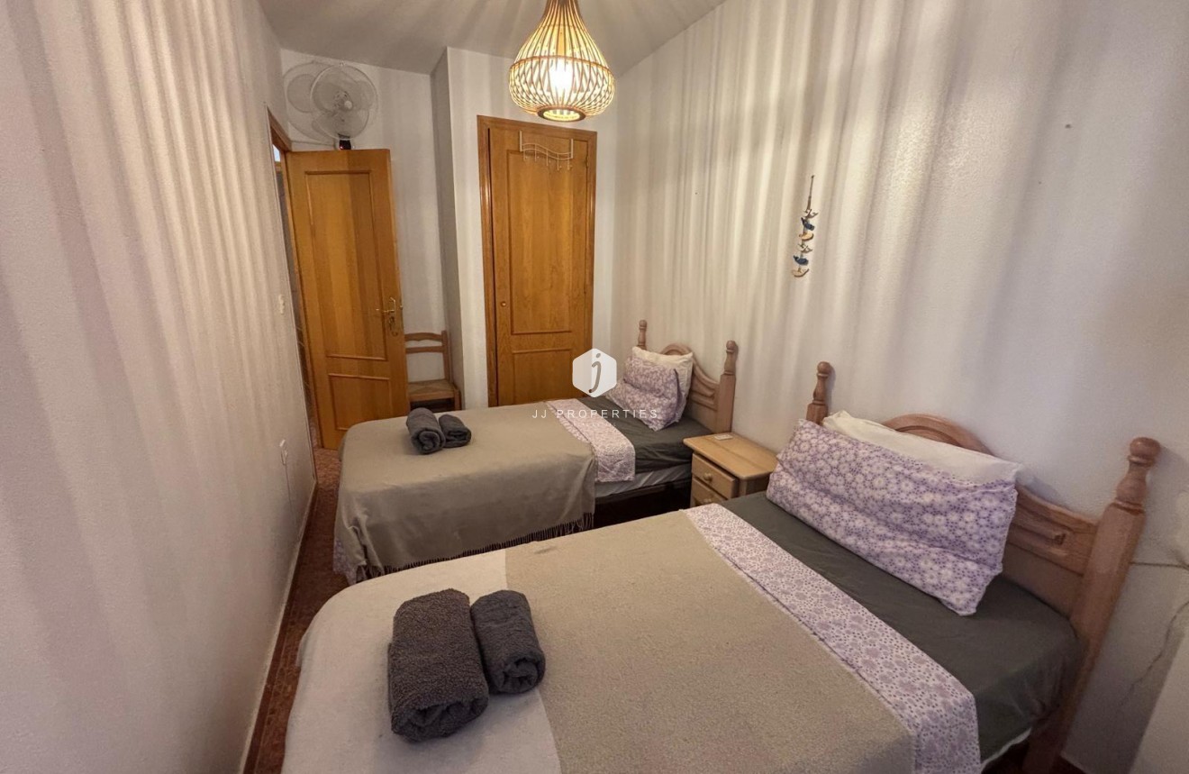 Tweedehands - Appartement / flat -
Torrevieja - Playa de los Locos