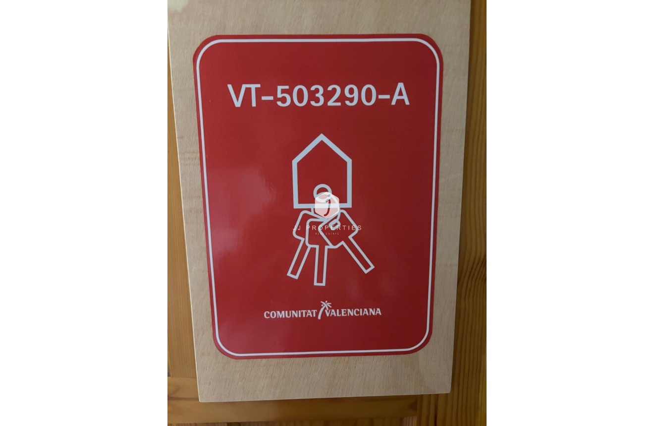 Tweedehands - Appartement / flat -
Torrevieja - Playa de los Locos