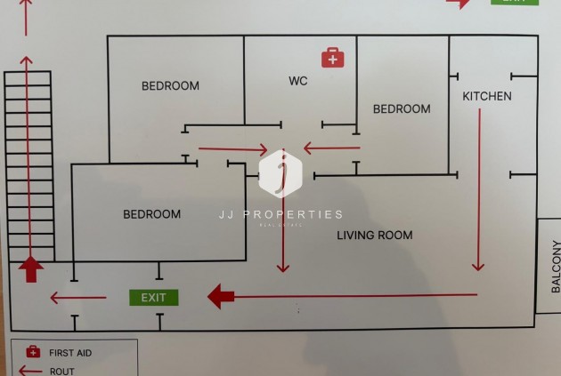 Tweedehands - Appartement / flat -
Torrevieja - Playa de los Locos