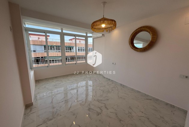Tweedehands - Penthouse -
Torrevieja - Acequion