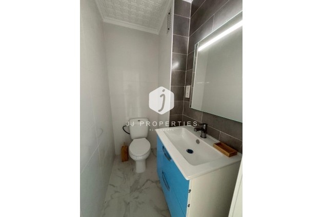 Tweedehands - Penthouse -
Torrevieja - Acequion