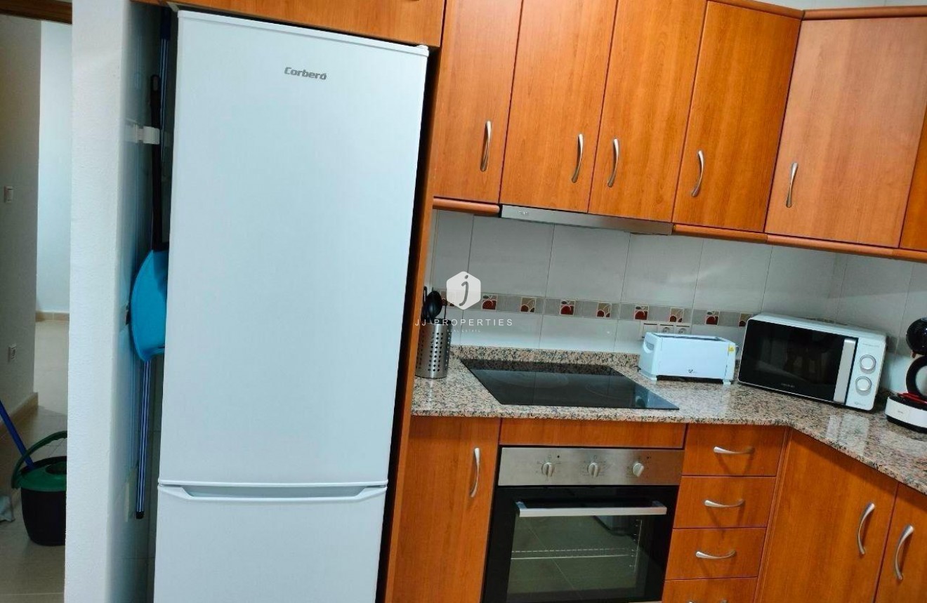 D'occasion - Appartement -
Torrevieja - Playa de los Locos