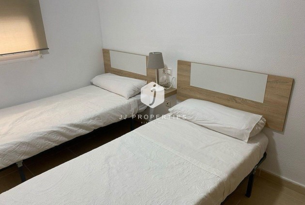 D'occasion - Appartement -
Torrevieja - Playa de los Locos