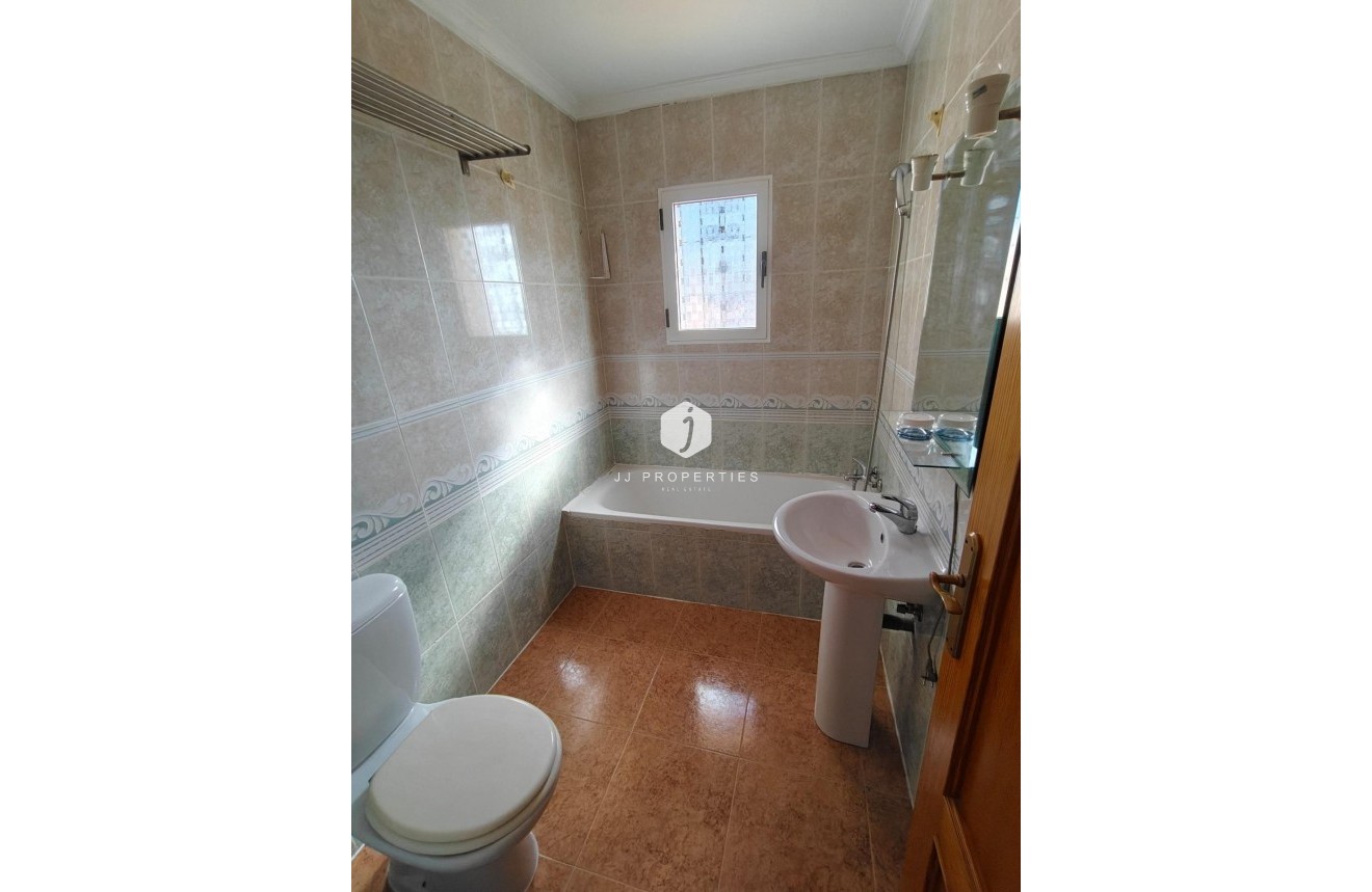 D'occasion - Duplex -
Los Montesinos - Costa Blanca Sur