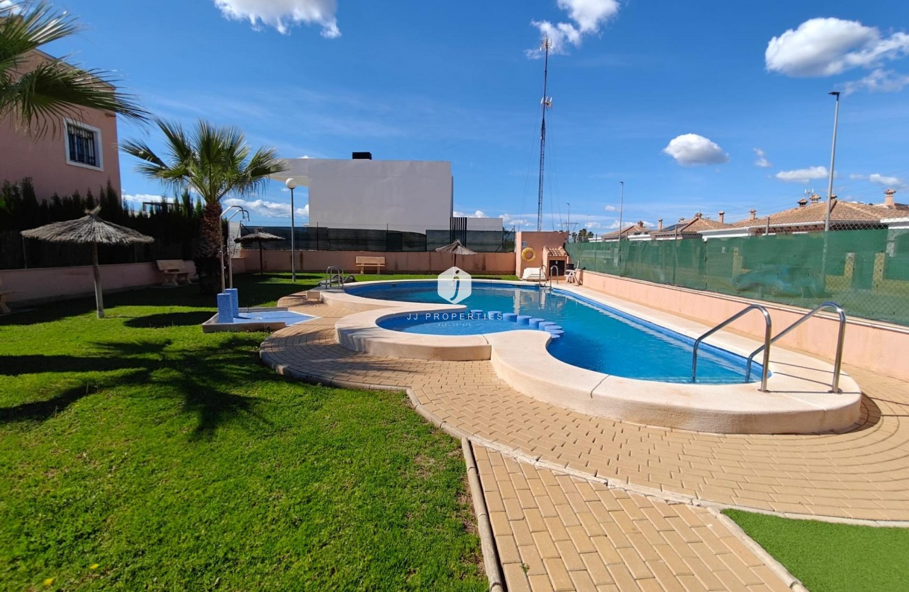 D'occasion - Duplex -
Los Montesinos - Costa Blanca Sur