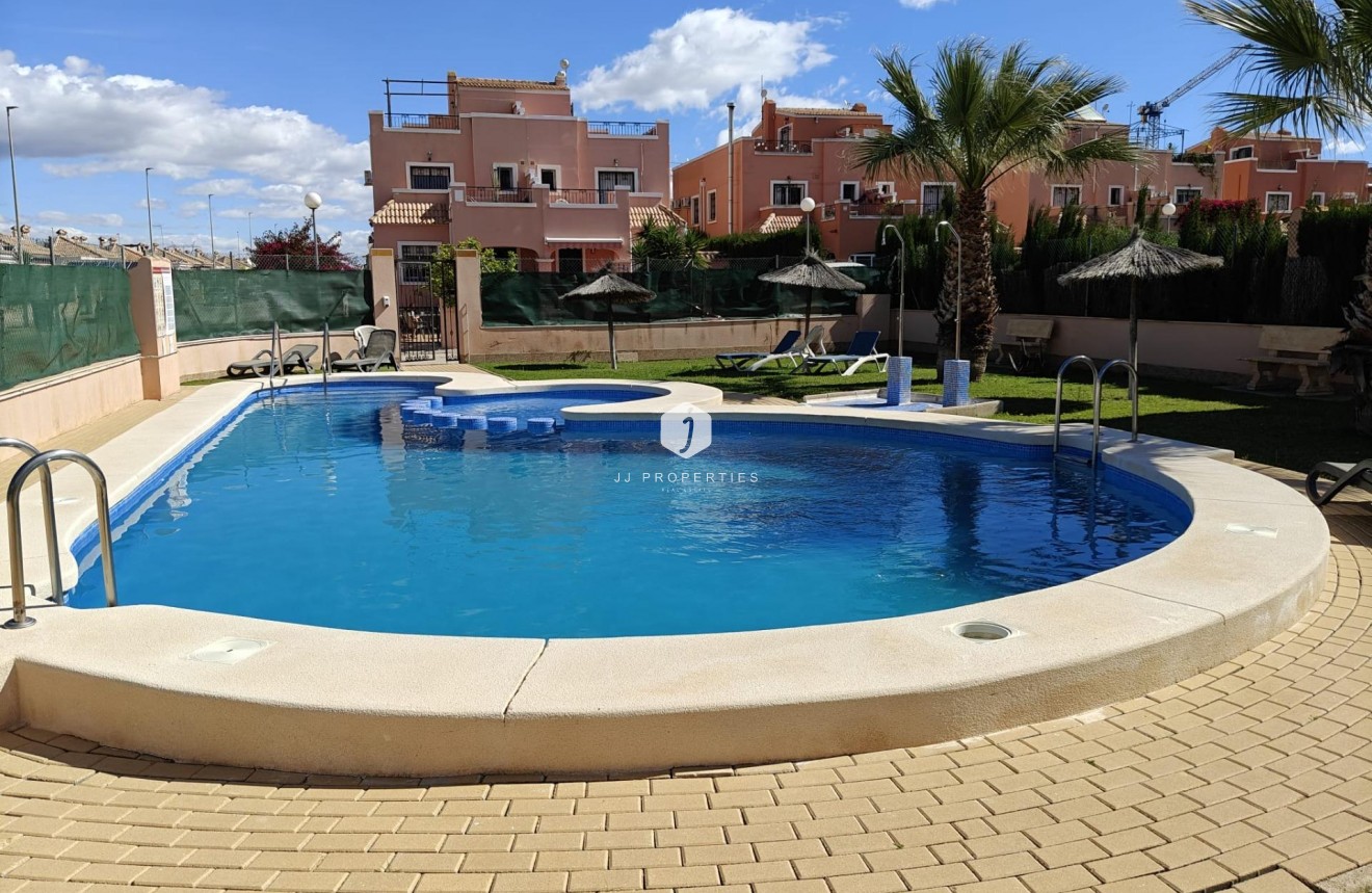 D'occasion - Duplex -
Los Montesinos - Costa Blanca Sur
